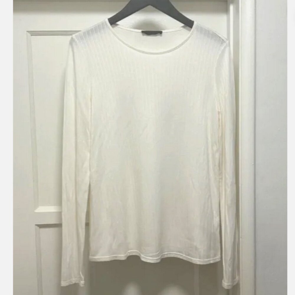 THE ROW OFF WHITE VISCOSE + SILK TOP MEDIUM